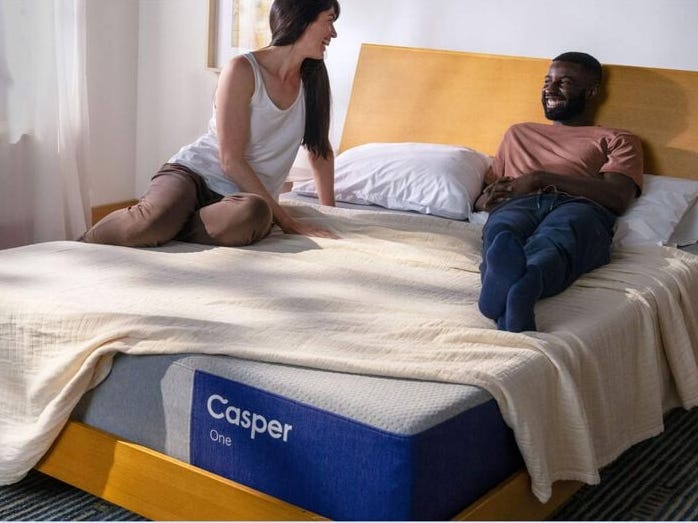 casper-will-set-up-your-new-mattress-and-recycle-your-old-one-for-you-—-here’s-how-the-service-works