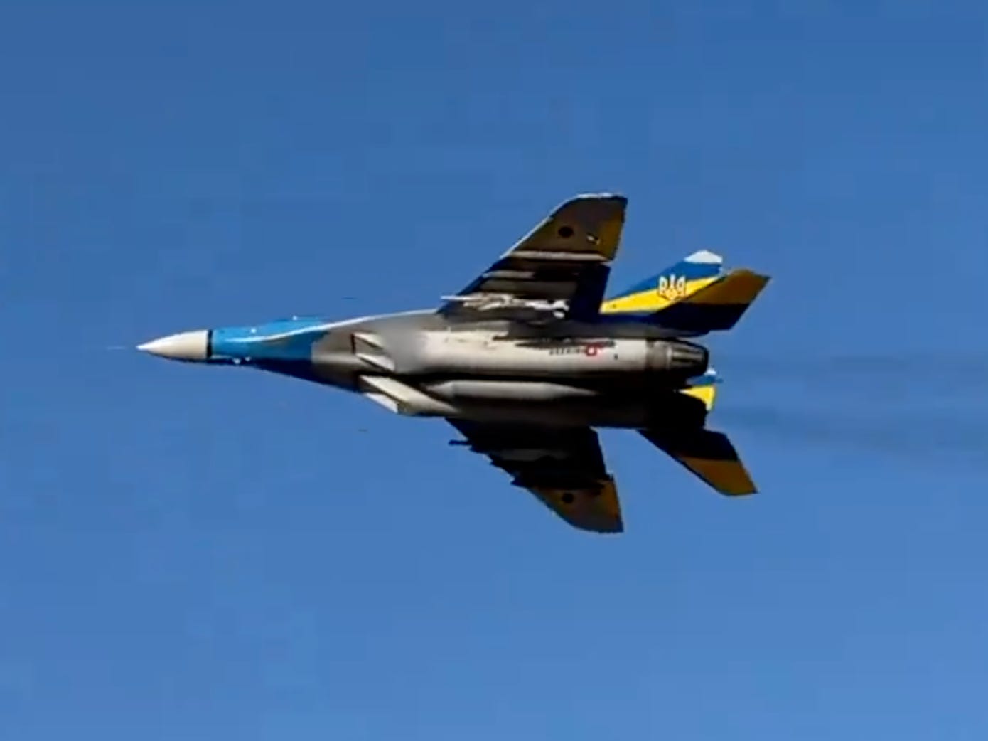 ukrainian-air-force-video-shows-a-soviet-era-fighter-jet-striking-russian-bridges-in-kursk-with-american-made-glide-bombs